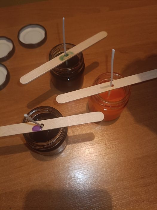 Swieczuszka w słoiku