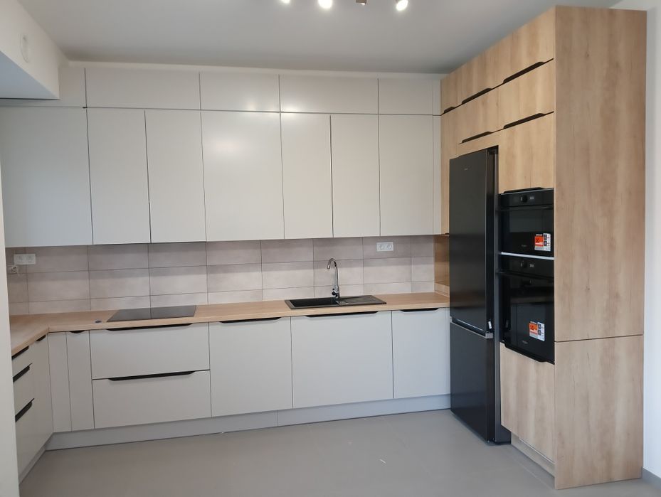 Montaż Składanie Skręcanie Mebli Mebli kuchennych kuchni Ikea Agata Le