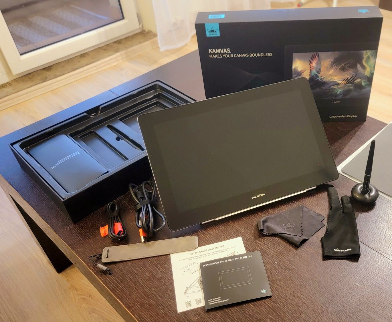 OKAZJA! Tablet graficzny Huion Kamvas PRO 16 4K PLUS
Nowa seria tablet