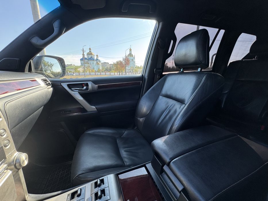 Avtoreal_kr Продажа авто, возможна рассрочка. Lexus GX460