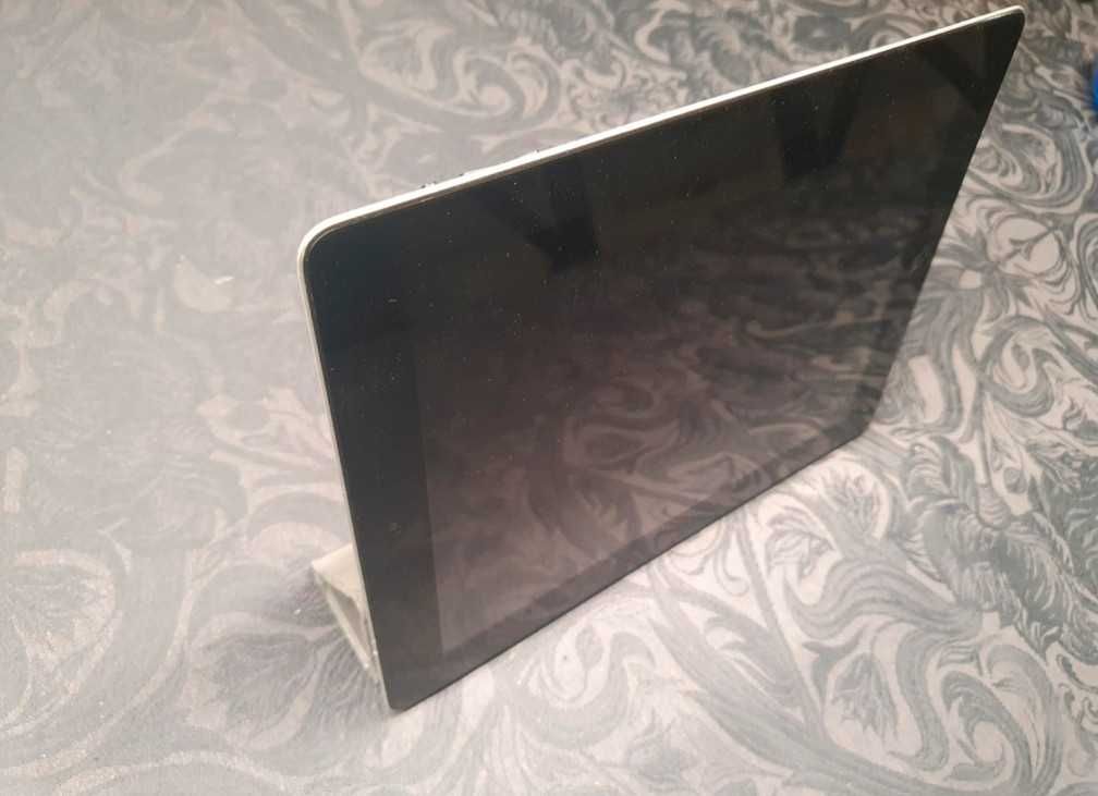 IPad gen 4 +extras