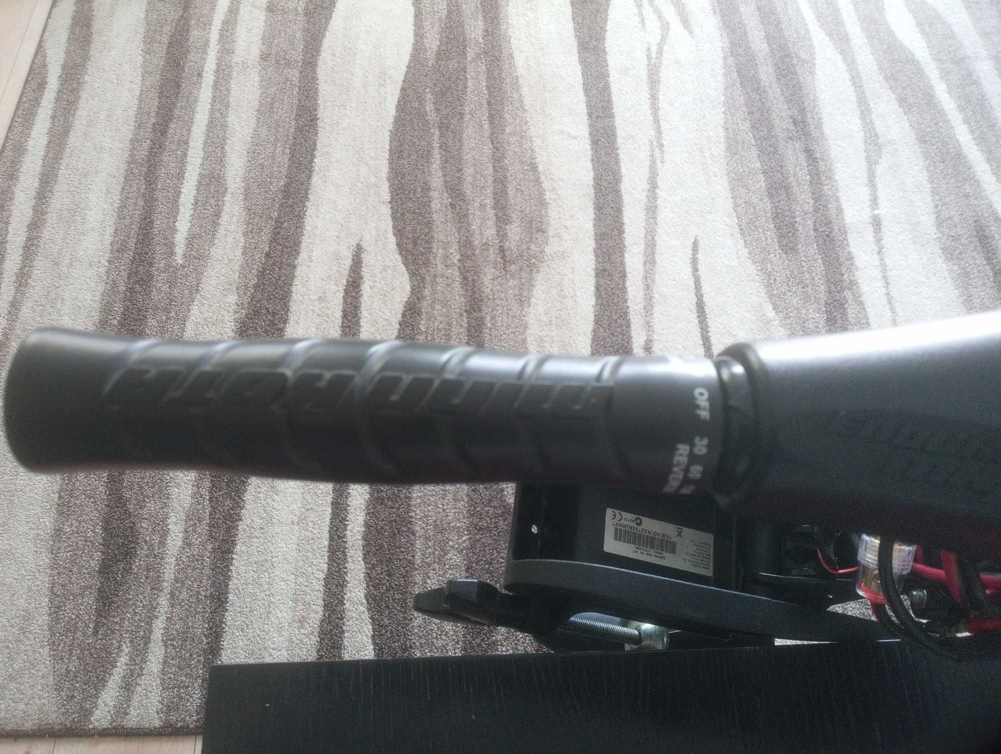 Silnik elektryczny Minn Kota Endura Max 40 lbs.