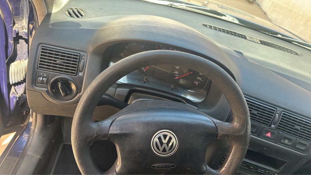 Golf Volkswagen ano 2000