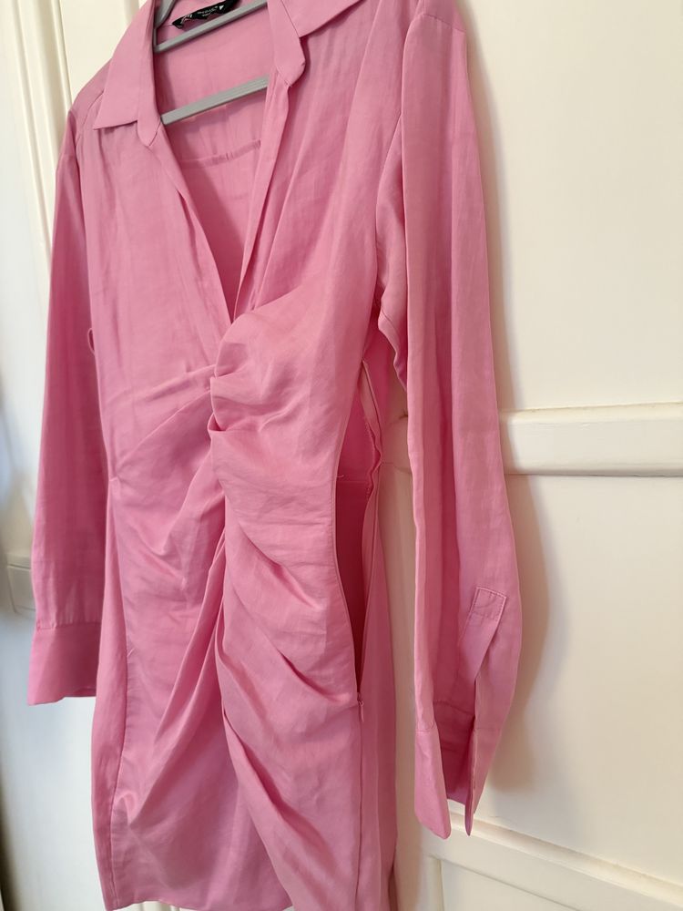 Vestido drapeado rosa Zara