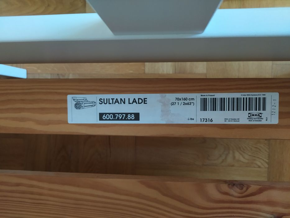 Łóżko dziecięce Ikea z materacem i stelażem 160 x 70 .