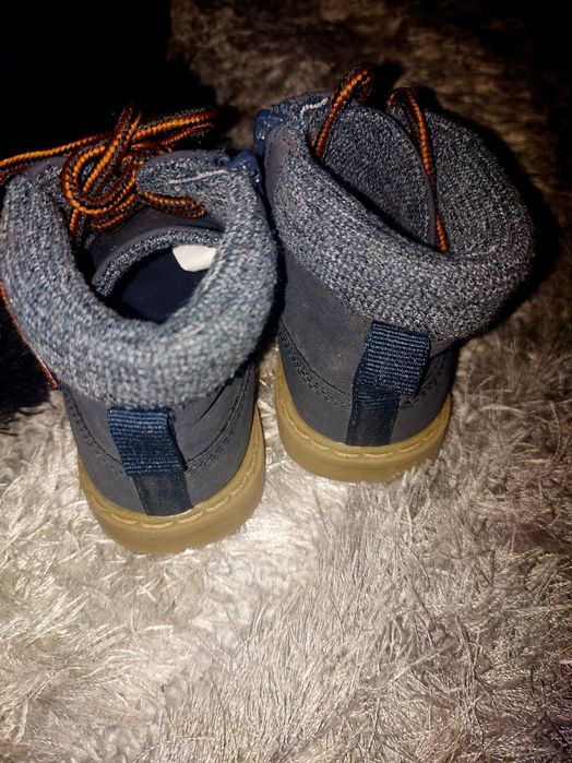 Bota unisexo azul marinho tamanho 24