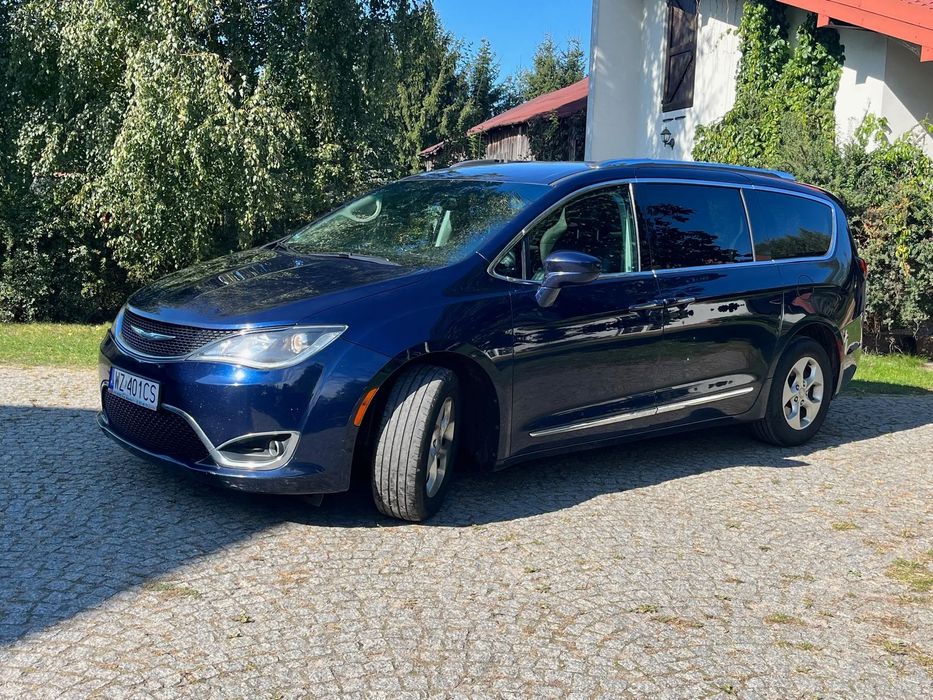 Chrysler Pacifica Zadbany samochód rodzinny, prywatny sprzedawca