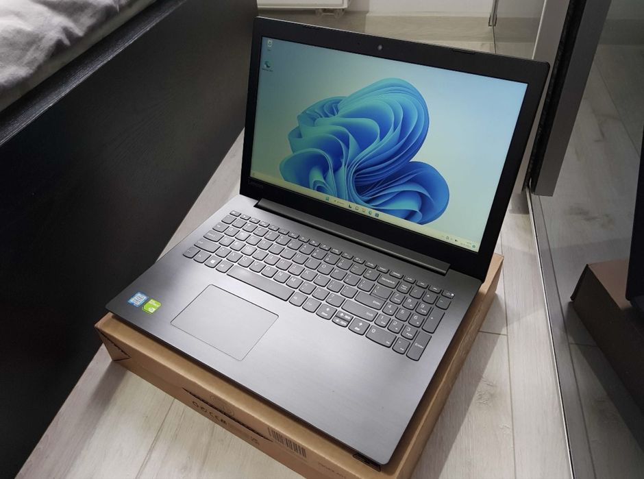 Laptop gamingowo-biurowy Lenovo Ideapad, Intel i5, Nvidia GeForce MX15