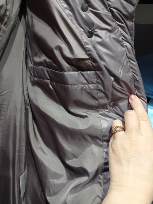 Пуховик на холлофайбері, дуже теплий!