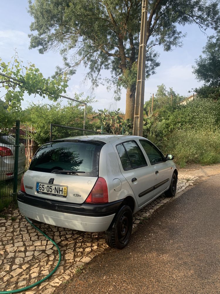Renault clio 1.2 gasolina