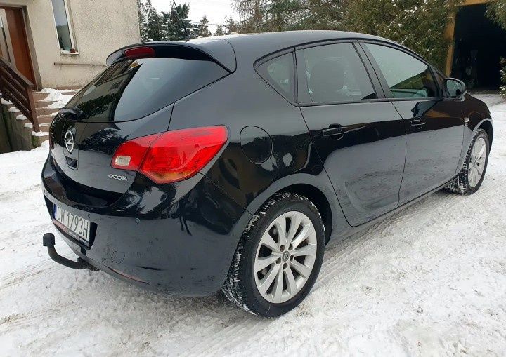 Opel Astra 1.4 ECOFLEX 150 Jahre