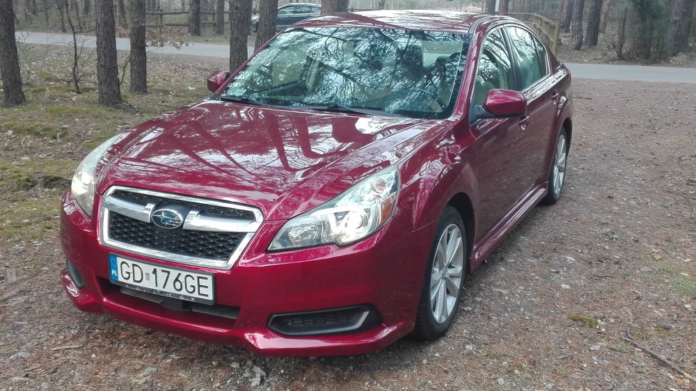 subaru legacy 2.5  2012/2013  nowy gaz jasne wnętrze,drugi właściciel
