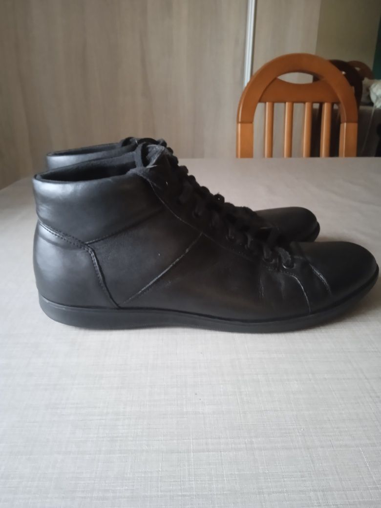 Czarne skórzane męskie buty Ryłko r. 43