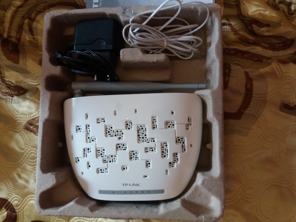 Модем TD-W8151N в коробке