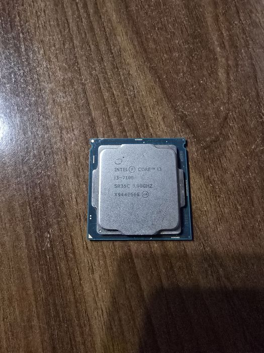 Procesor intel core i3 7100 3.90ghz