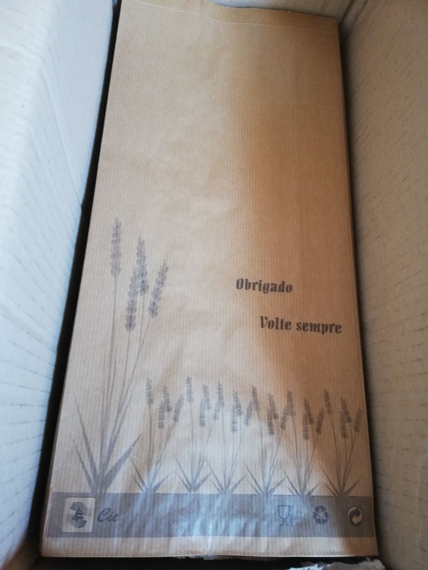 Sacos de papel KRAFT caixa cerca de 850 Sacos NOVA.