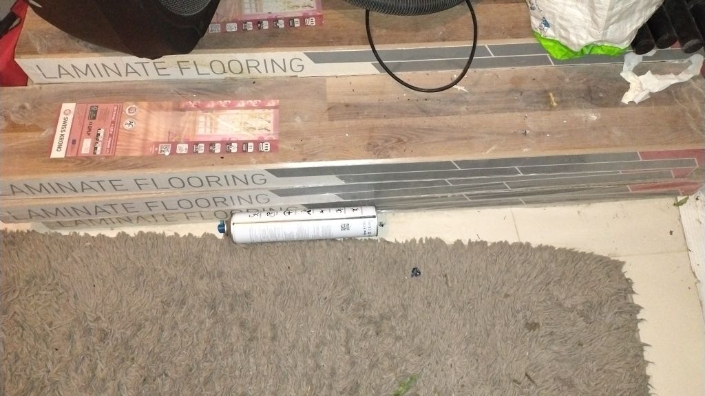 Panele podłogowe 100m2