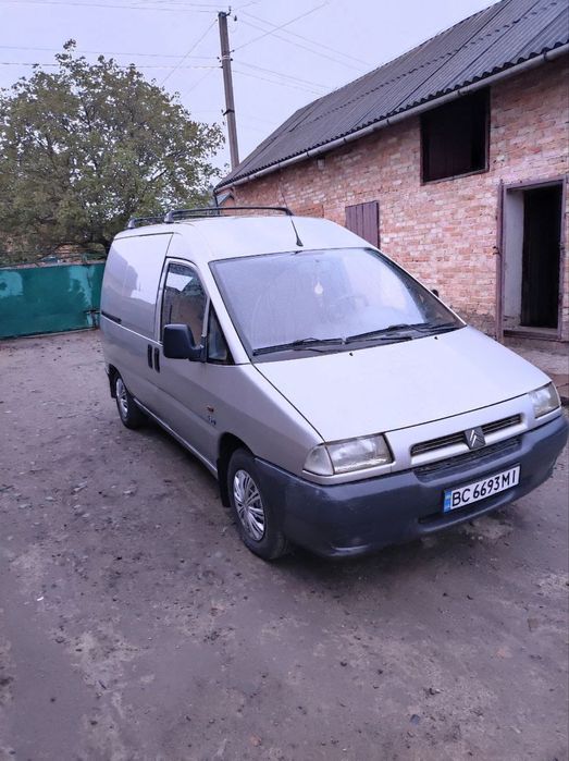 Продам авто сітроен джампі