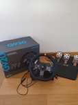 Logitech g920 + Logitech DRIVING FORCE SHIFTER