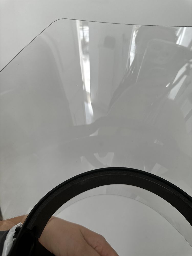 Przyłbica ochronna na twarz nowa plastikowa przezroczysta osłona maska