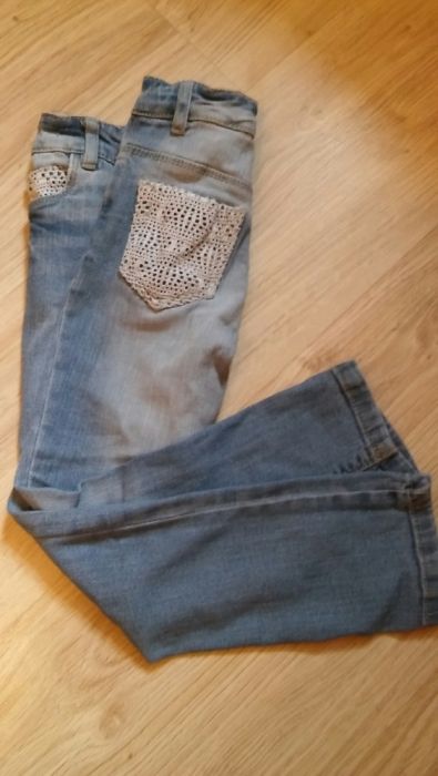 Spodnie jeans skinny rurki roz.116 z koronka