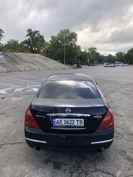 Nissan teana 2006 2.0