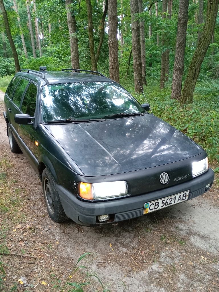 VOLKSWAGEN PASSAT. Бензин. Універсал.В Робочому Стані.Звоніть.Торг.