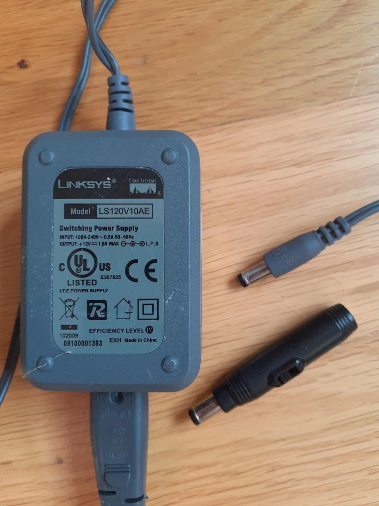 Bezprzewodowy router Wi-Fi Cisco Linksys WRT160N v2