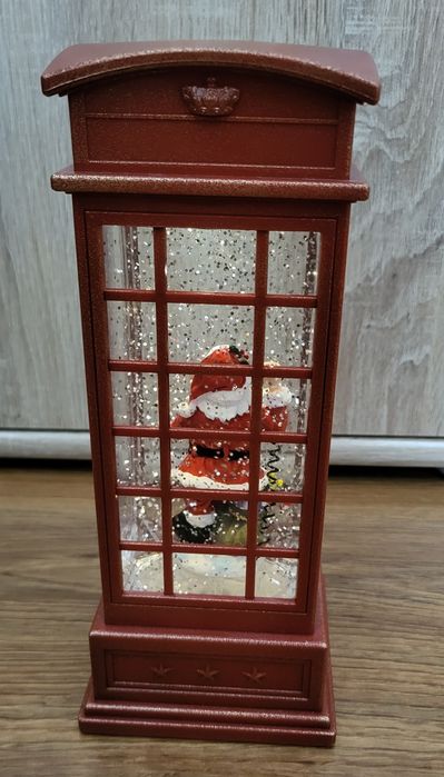 Budka telefoniczna ze św. Mikołajem 25cm LED na baterie czerwona