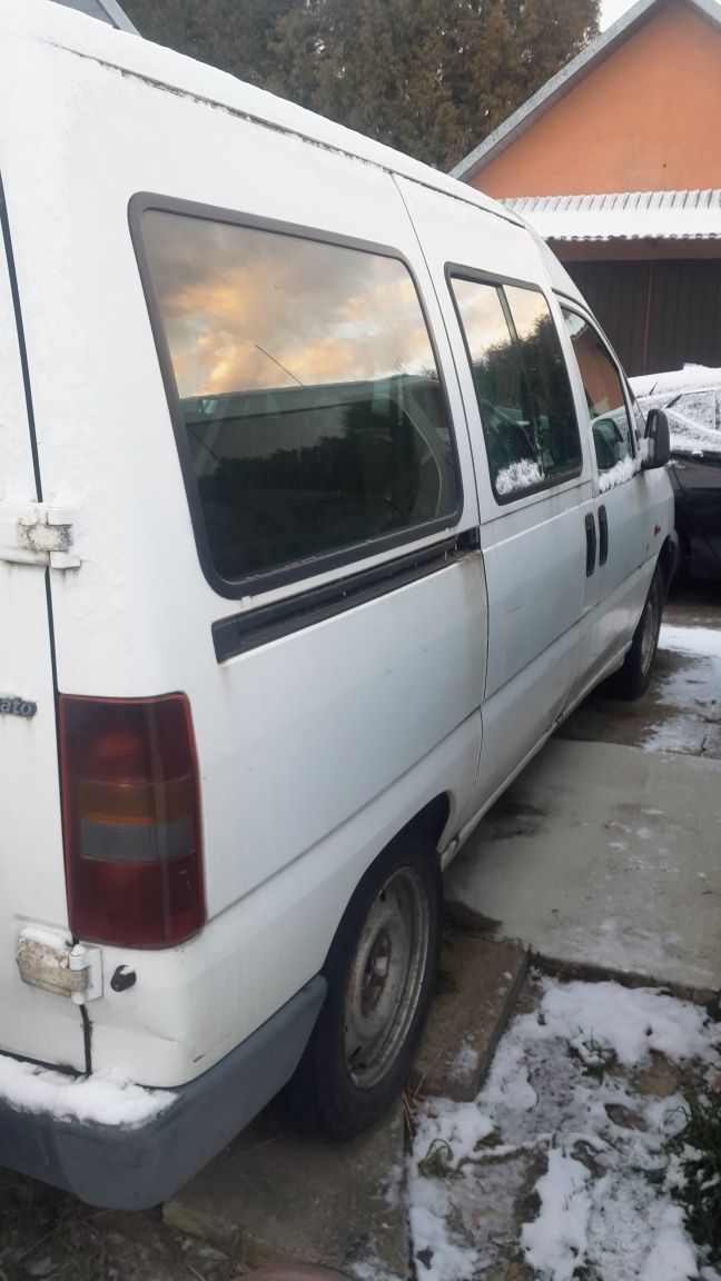 FIAT Scudo 1.9 z 2003 Rok