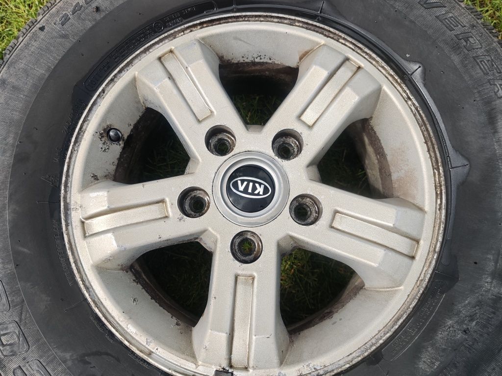 Alufelgi 16'' Kia Sorento Opony zimowe Yokohama
