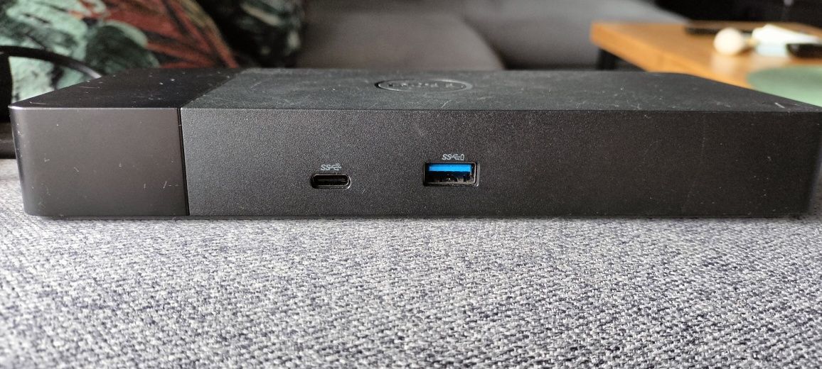 Stacja dokująca Dell WD 19S + zasilacz 130 W