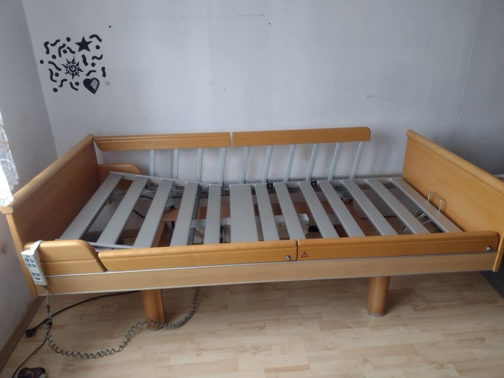Sprzedam łóżko rehabilitacyjne