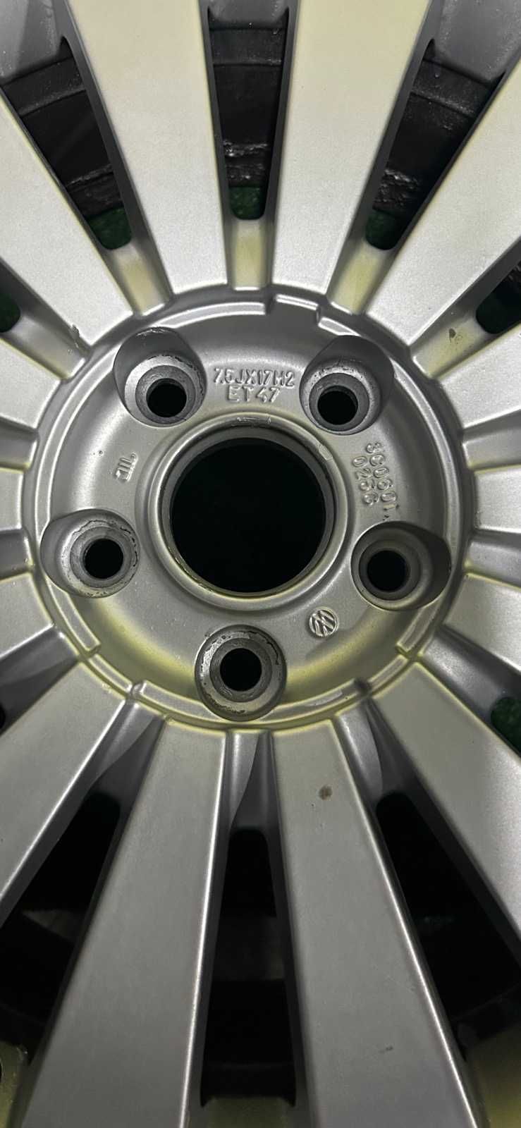 Диски Volkswagen Skoda 5:112r17 Комплект Литі Б/у Склад Оригінал