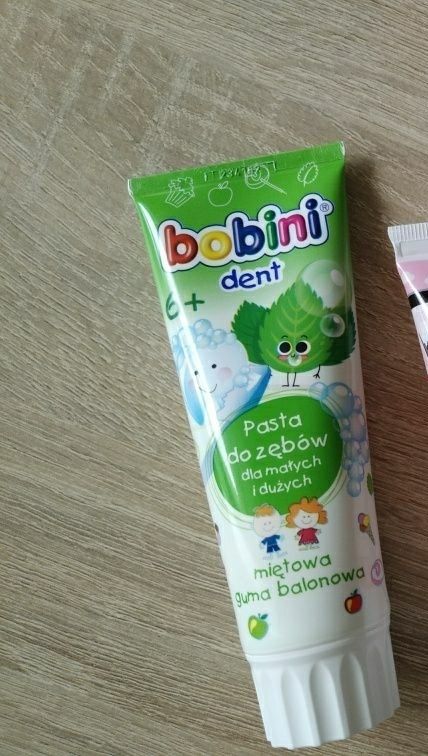 Продам детскую зубную пасту Bobini