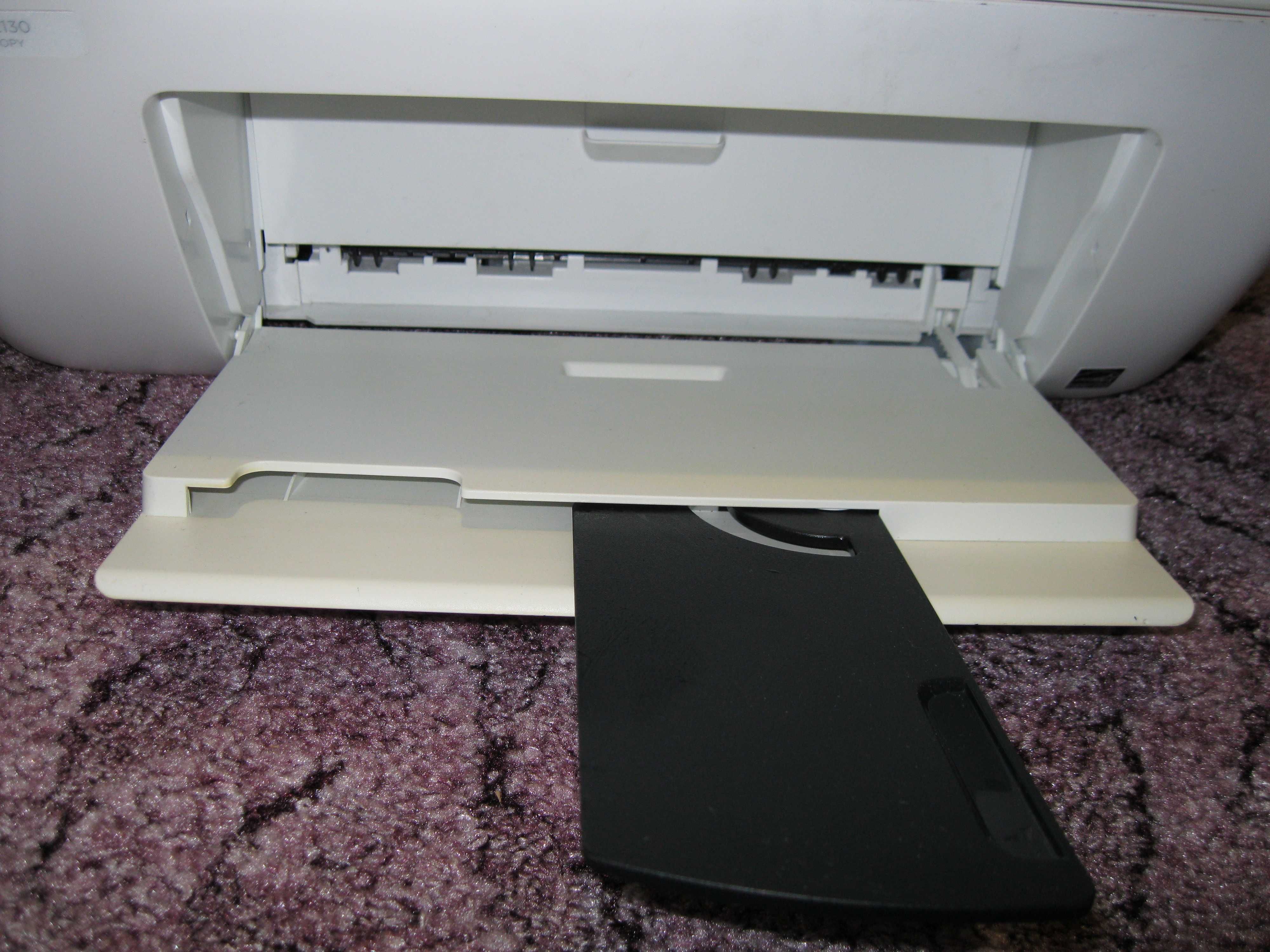 Принтер HP DeskJet 2130