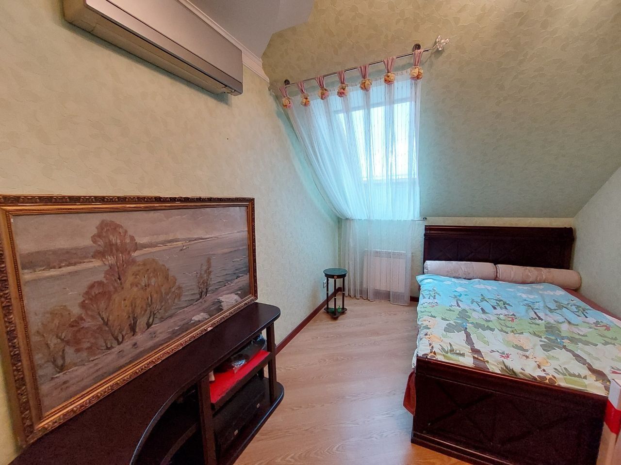Продажа квартиры с ремонтом,  Оазис, Слобожанское