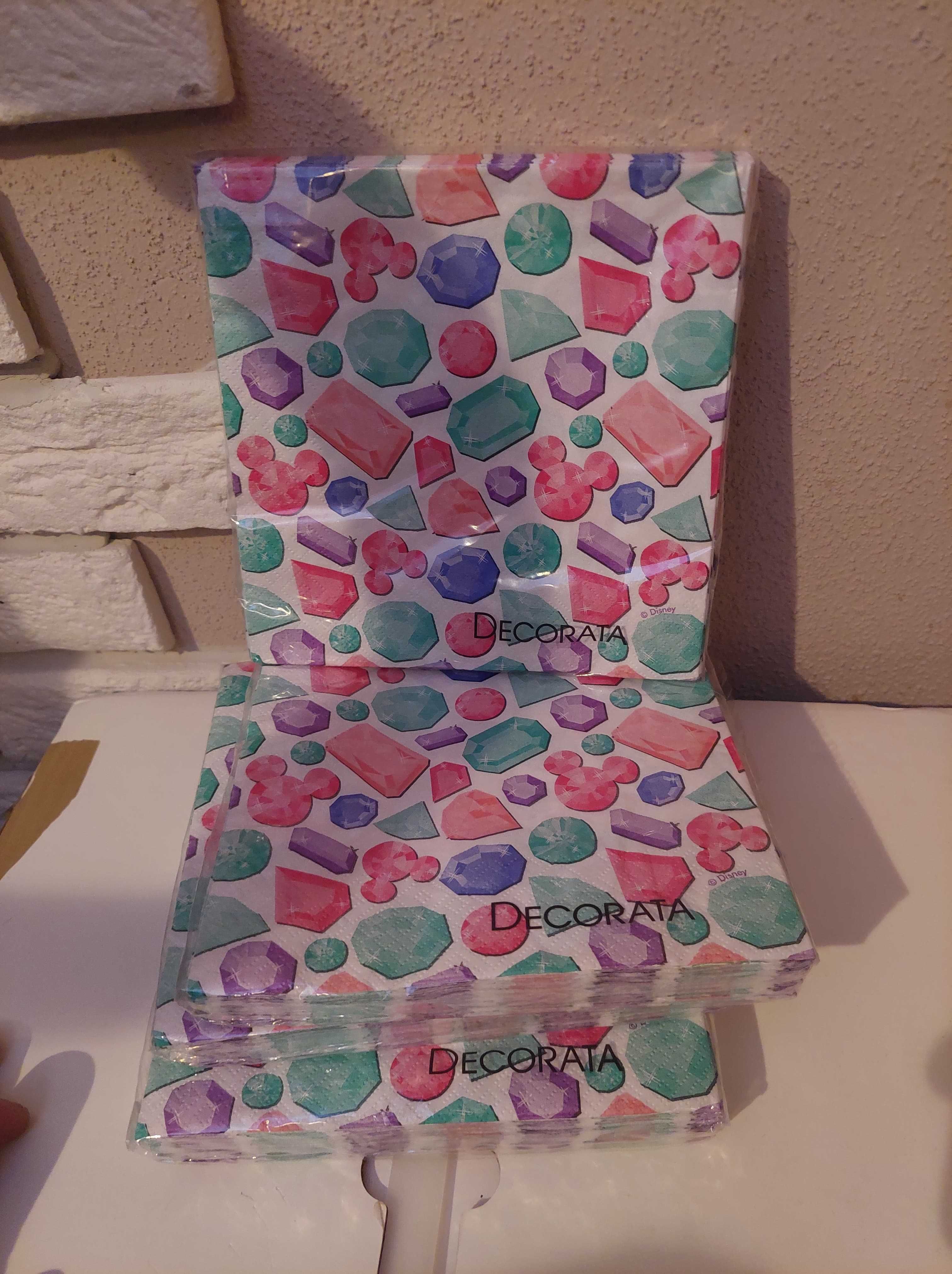 Serwetki papierowe w Diamenty 33x33 cm 20 szt