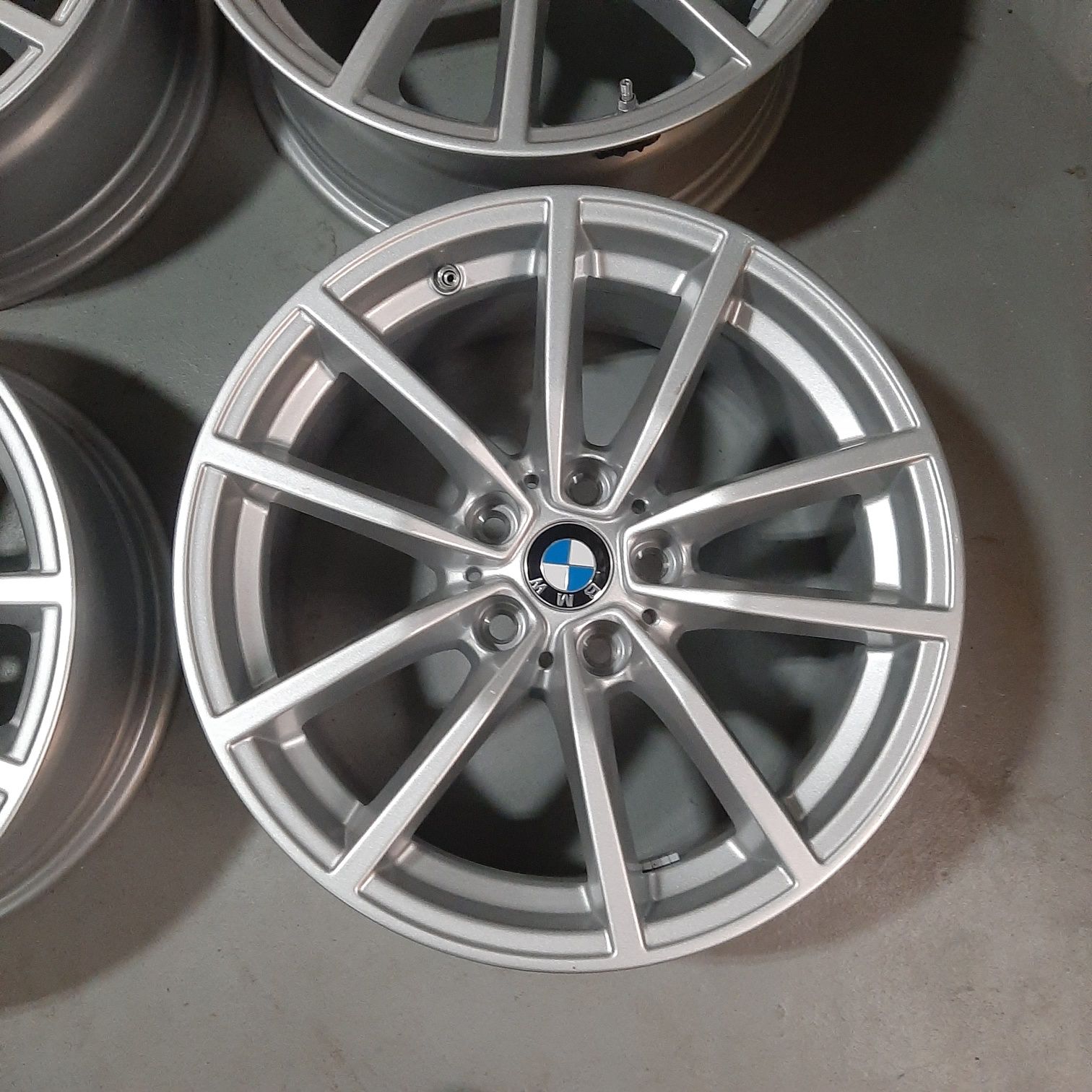 NOWE Oryginalne Felgi Aluminiowe BMW 17" 5x112 7.5J ET30 NOWE !