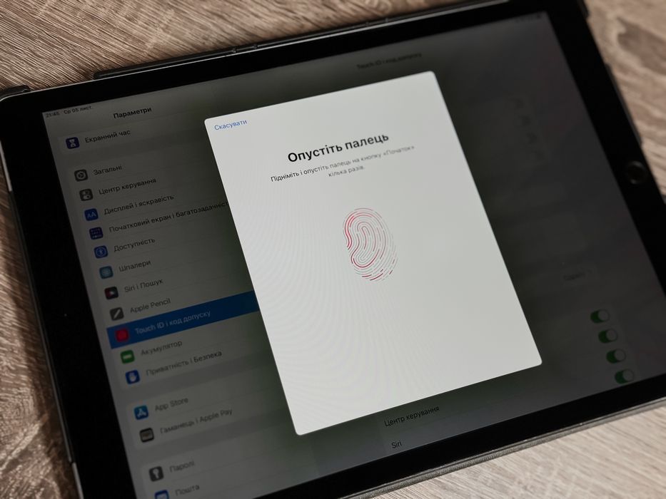 Apple iPad Pro 12,9’’ 256 GB, Wi-Fi+Cellular SIM, топовий, стан нового