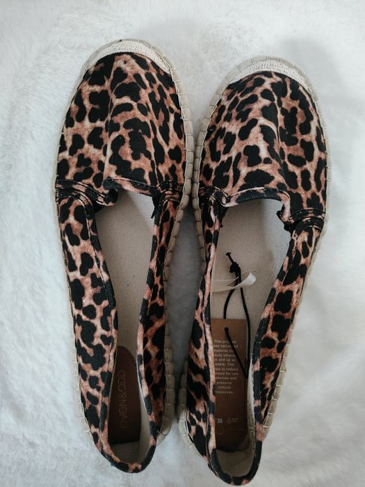 Nowe espadryle w panterkę rozmiar 45 wkładka 28,5 cm