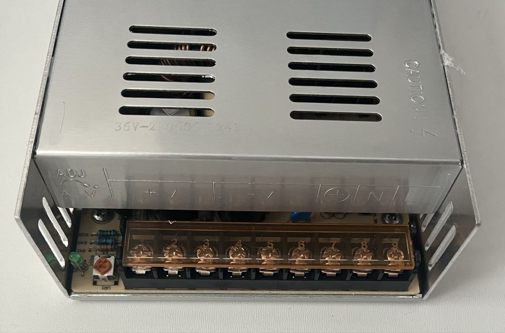 Uniwersalny zasilacz impulsowy 36V 10A 360W model S-360-36