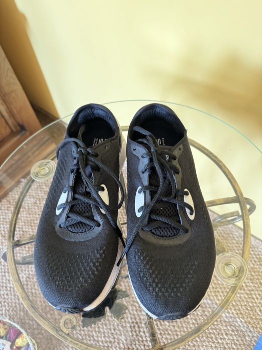 Кросівки Under Armour