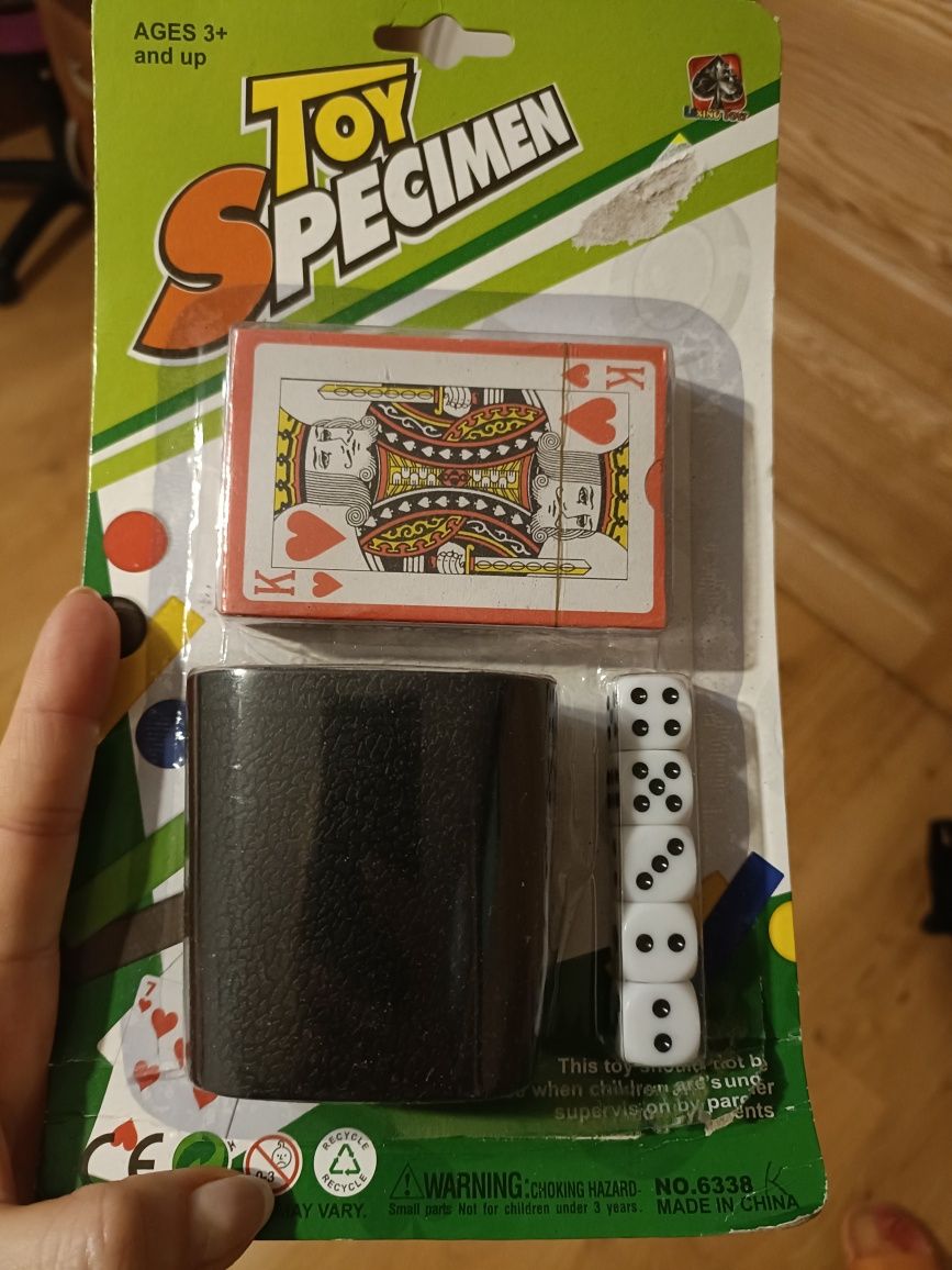 Karty gra dla dzieci