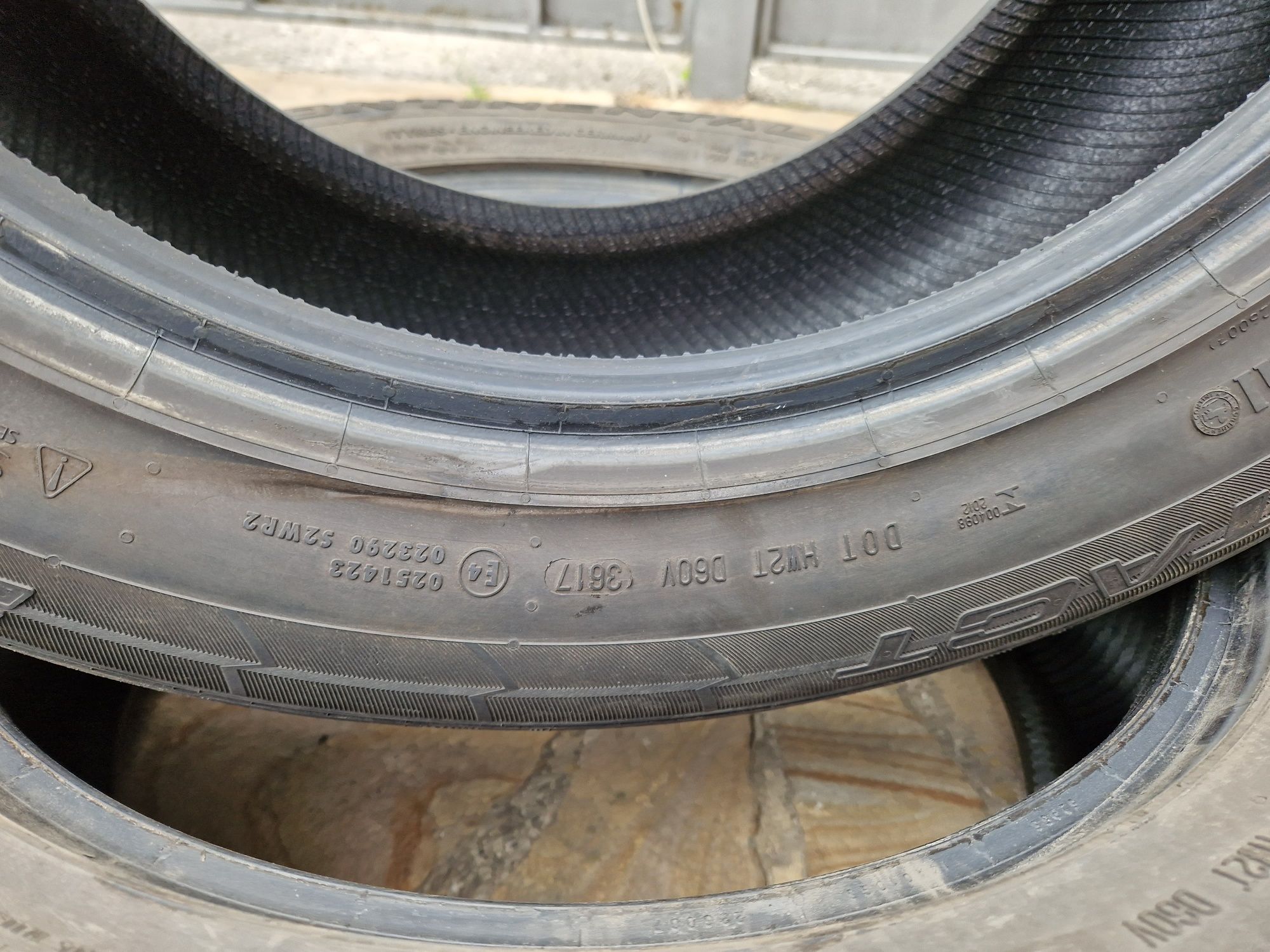Continental ContiCrossContact UHP 225/55 R18  17год пара хорошее сост