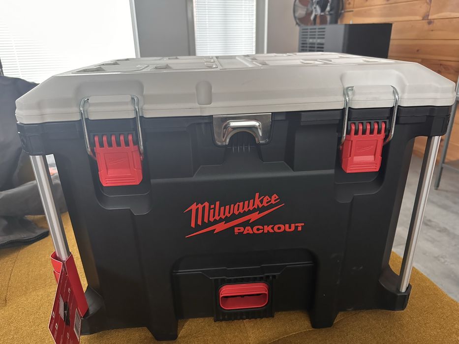 Lodówka milwaukee nowa  packout