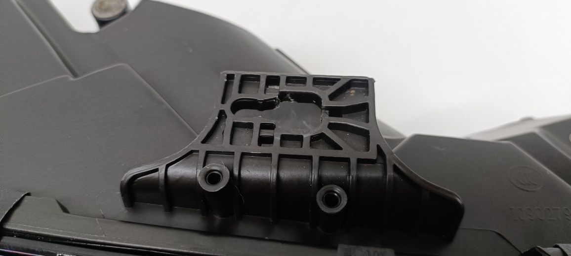 Audi A4 B9 16-19 Lampa Prawa Przednia Matrix