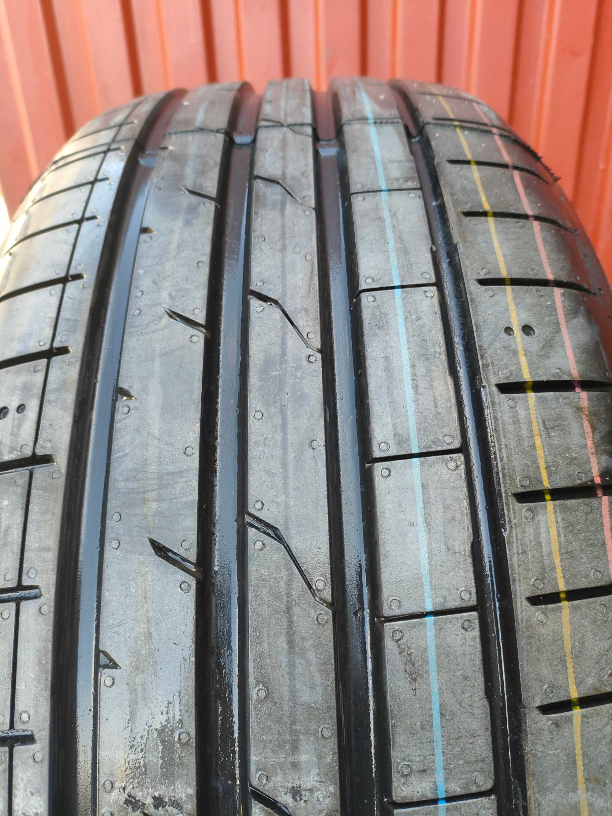 Hankook Ventus S1 Evo 3 225/55/18  szt