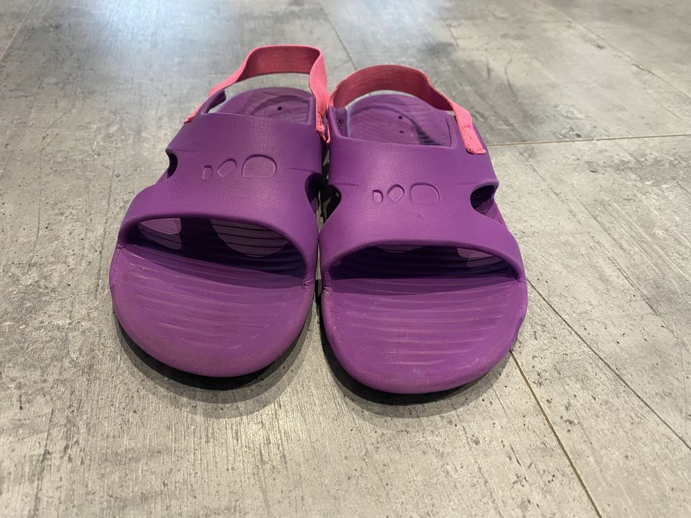 Sandały 31 Nabaiji Decathlon klapki basenowe