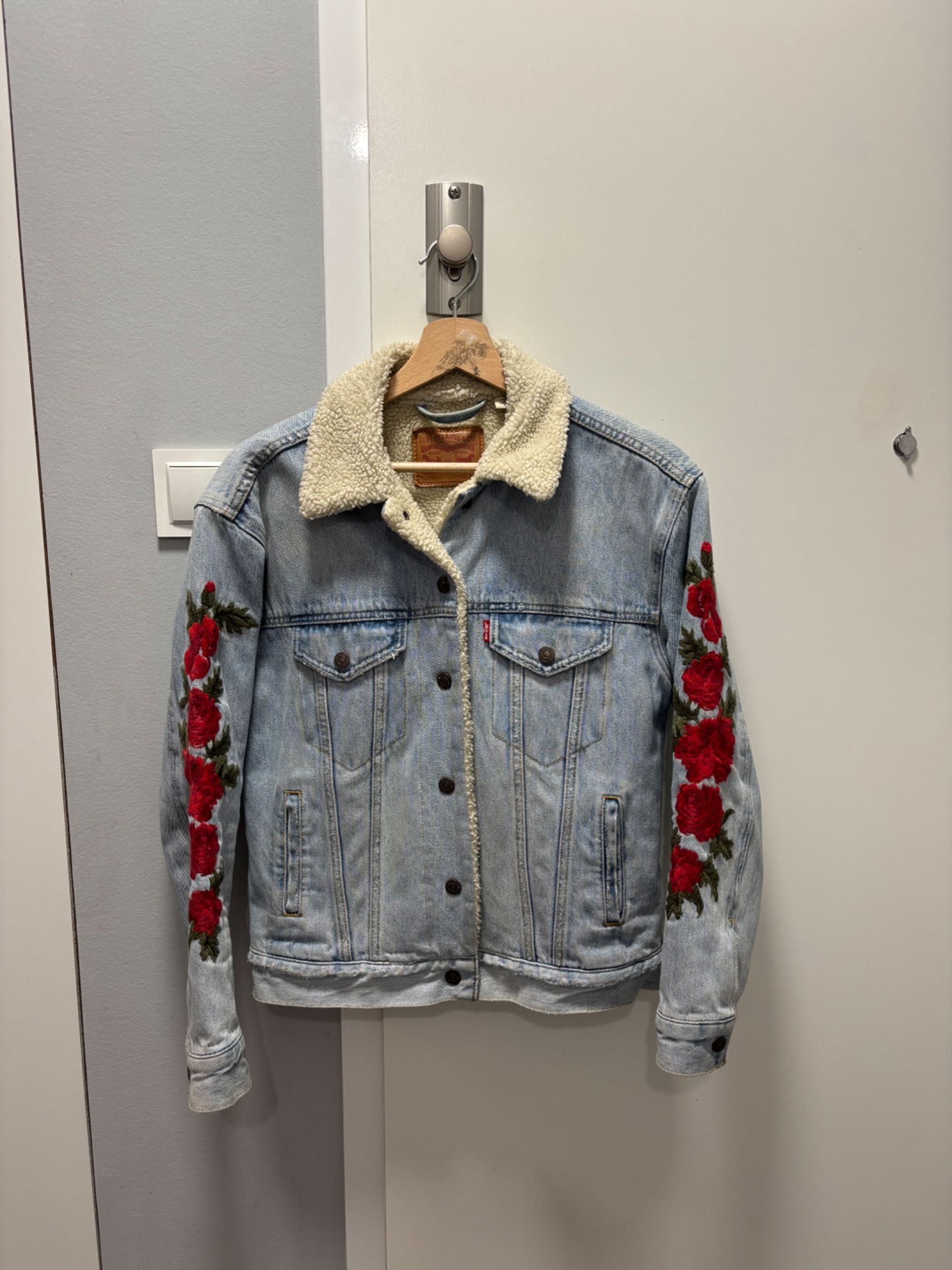 Levi’s Ex-boyfriend Sherpa Trucker Kurtka Jeansowa Ocieplana XS